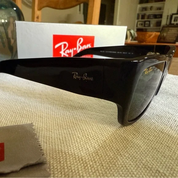 Ray-Ban Wayfarer Nomad Black Sunglasses - Picture 5 of 9